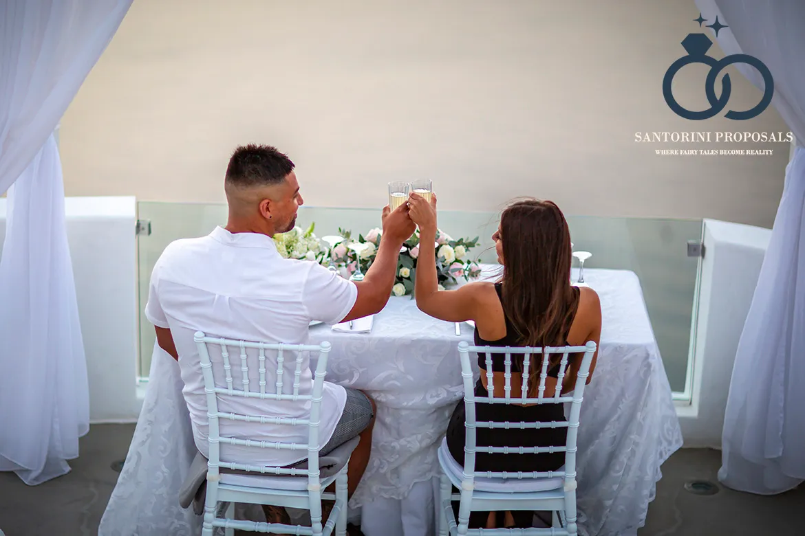 romantic marriage proposal in Santorini Greece