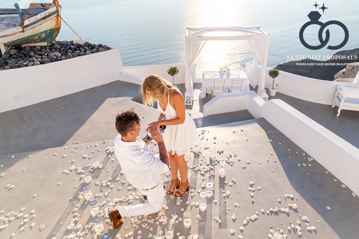 Santorini romantic proposal