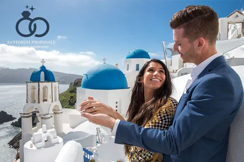 Mike and moriah Santorini proposal 4