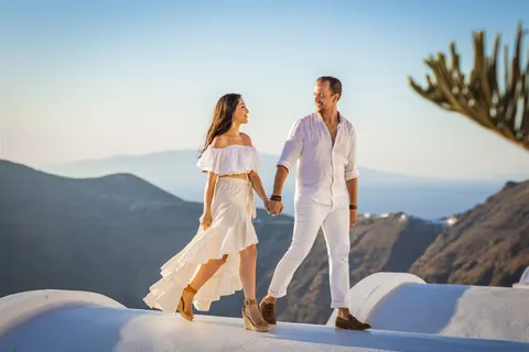 Santorini caldera walk engagement
