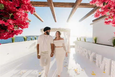 Santorini proposal bougainvillea walk
